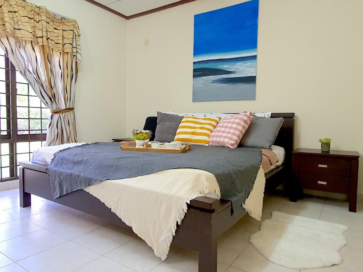 A'famosa Resort Villa by BeeStay 10 pax Alor Gajah Esterno foto