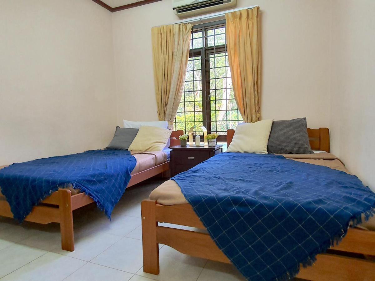 A'famosa Resort Villa by BeeStay 10 pax Alor Gajah Esterno foto